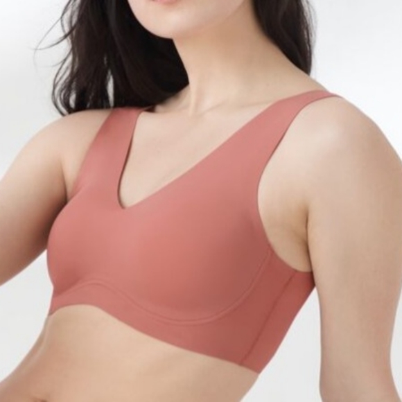 TRUE & CO BRAND NEW BODY LIFT V-NECK FULL CUP BRALETTE SIZE S - Picture 5 of 12